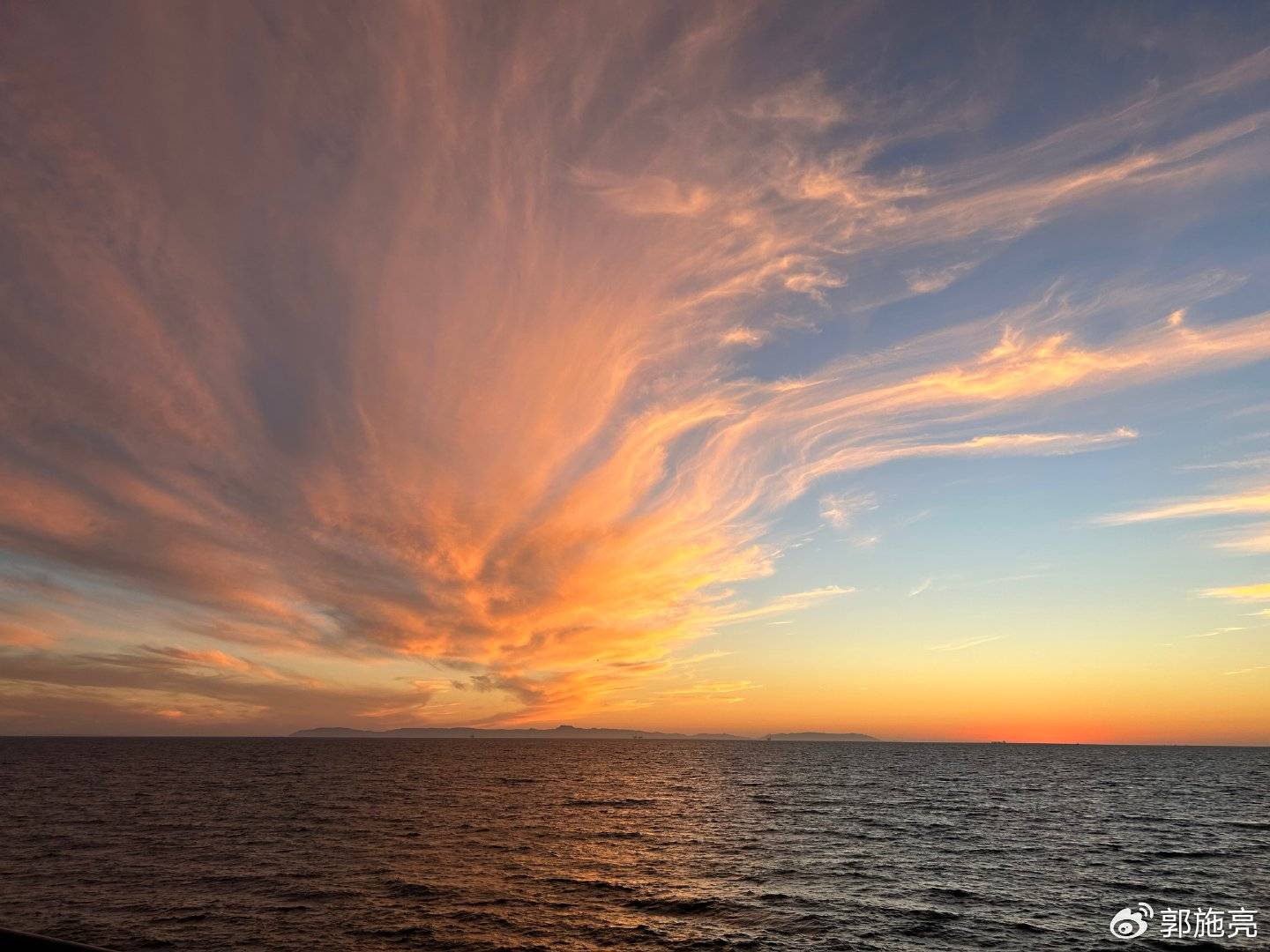 黄金率先突破4000美元还是A股率先突破4000点？