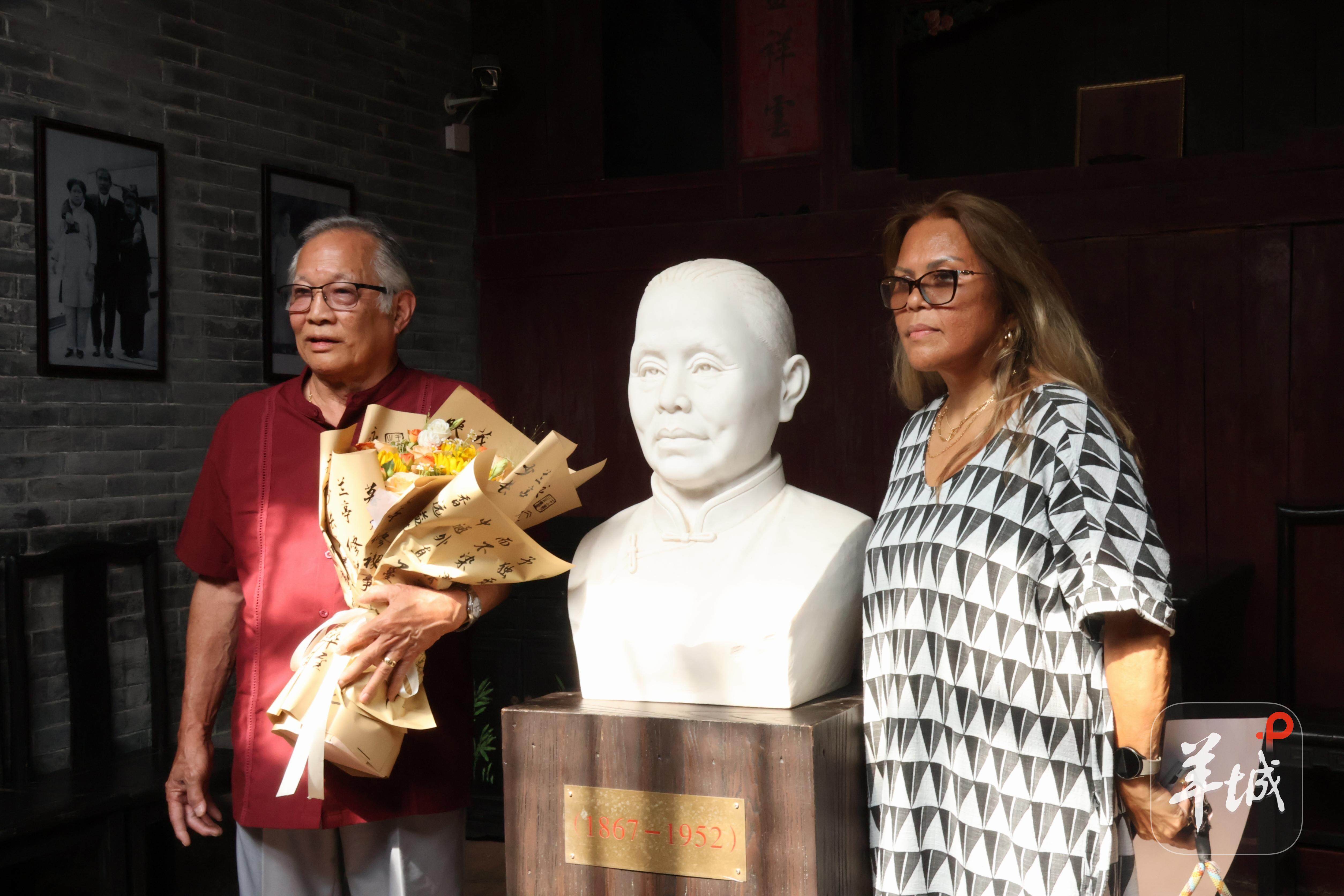 孙中山曾孙孙国雄携夫人回中山珠海寻根祭祖参观访问