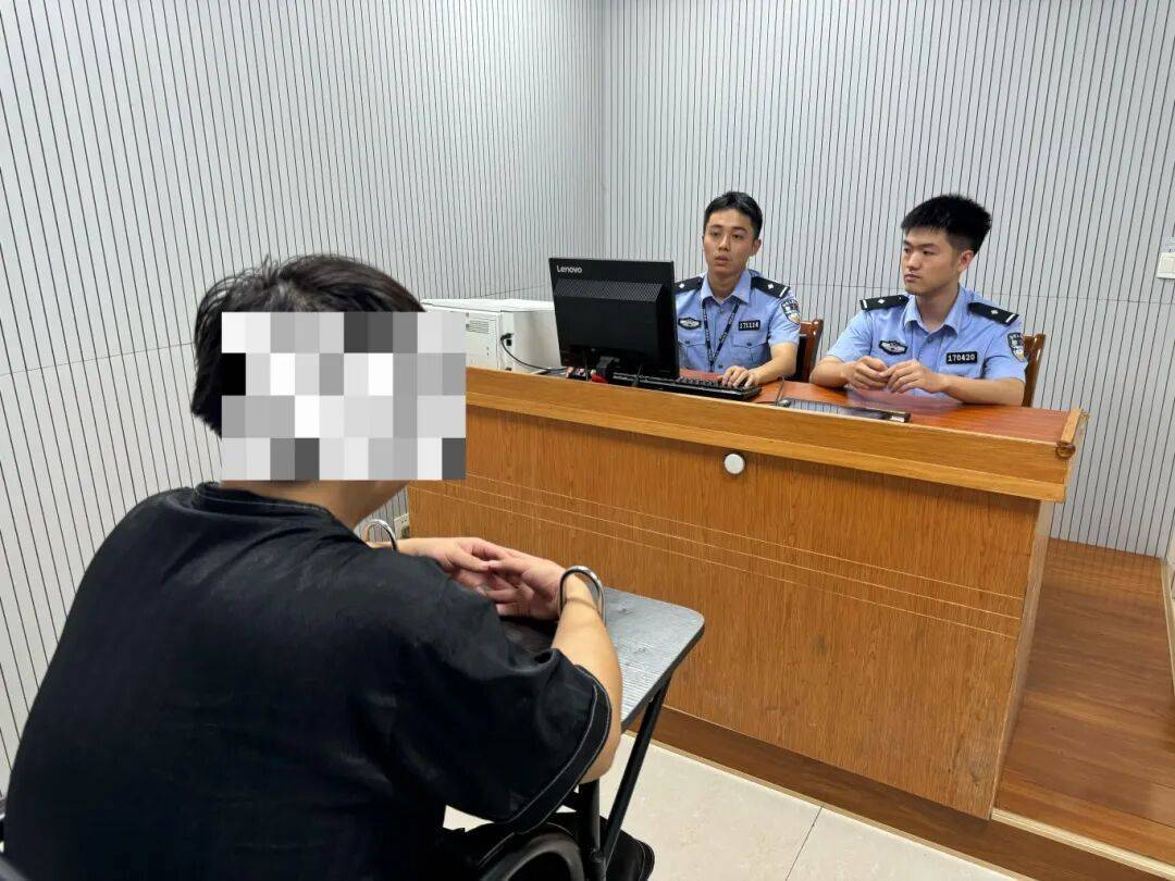 “我要举报我自己!”民警:拘了!