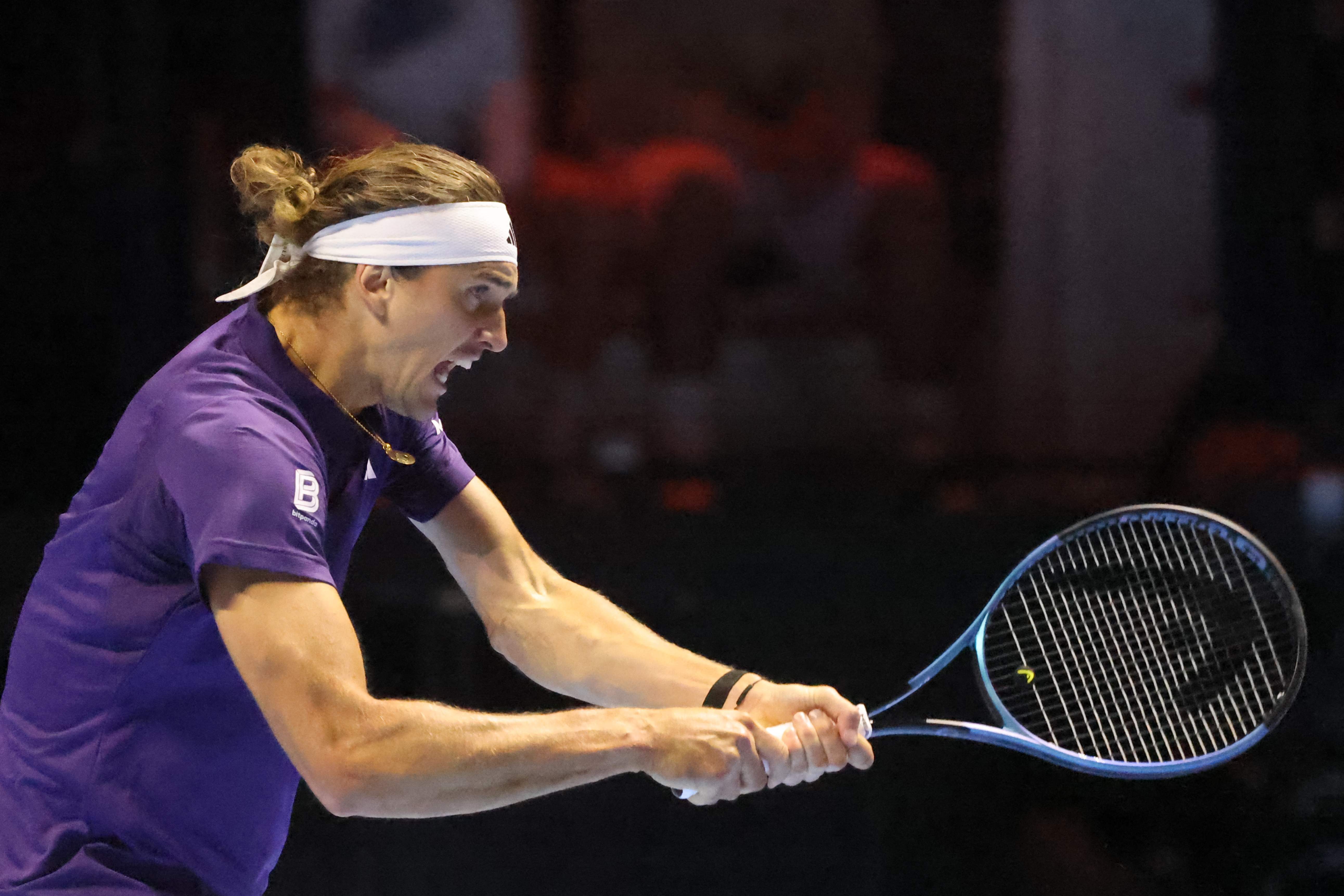 (外代二线)网球——沙特“六王大满贯”表演赛:弗里茨胜兹维列夫