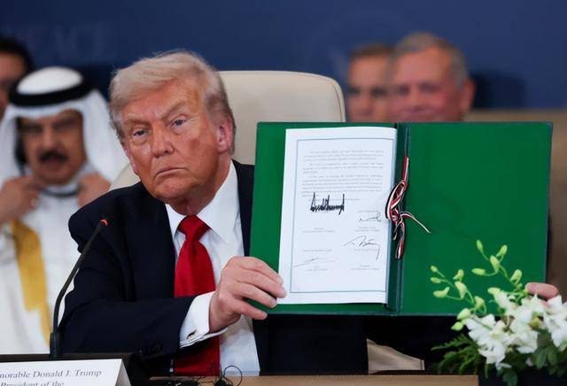 和平宣言只是表面风光!“加沙内战”打响,哈马斯全面清算各派系