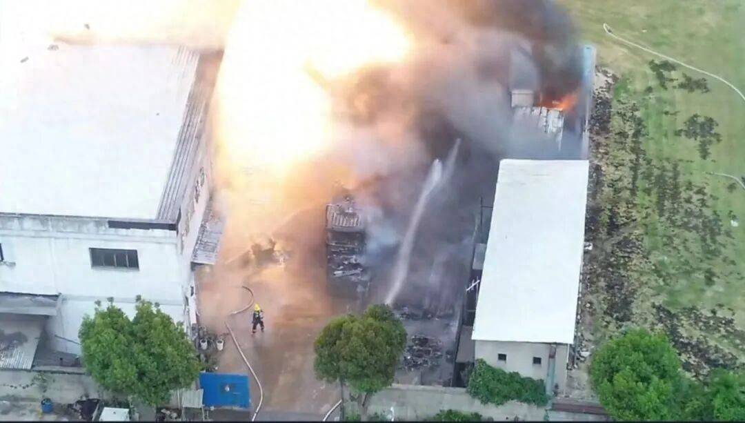 江苏苏州一厂房发生爆炸